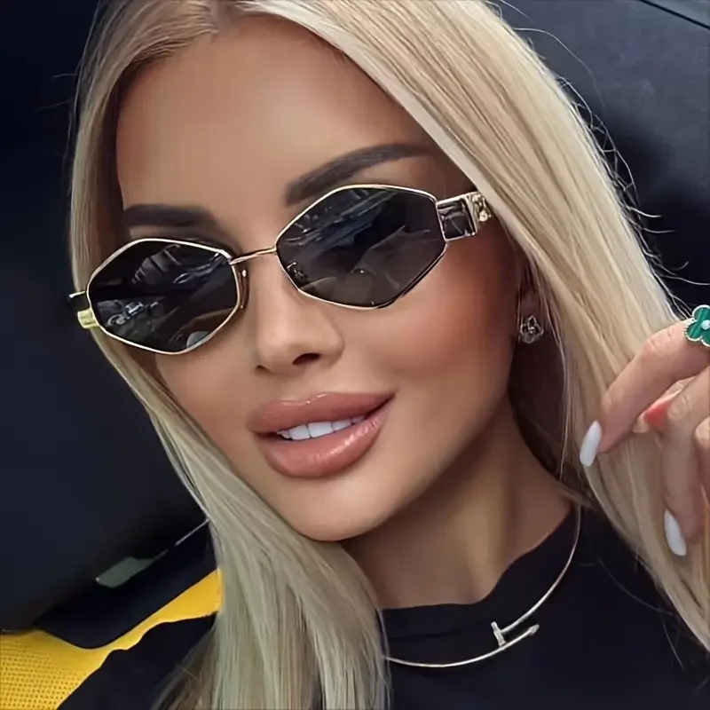 Vintage Punk Style Sunglasses  - огляд і ціна Metal Photo Panel